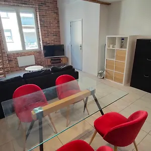 Joli Apparemment Type Loft Appartement